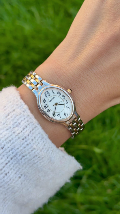 Classic Seiko Oval Vintage Watch 1997