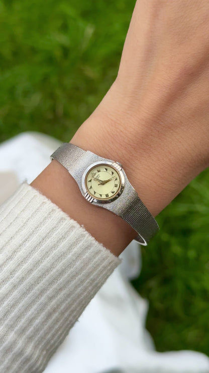 1991 Vintage Seiko Galaxy Watch, near mint condition