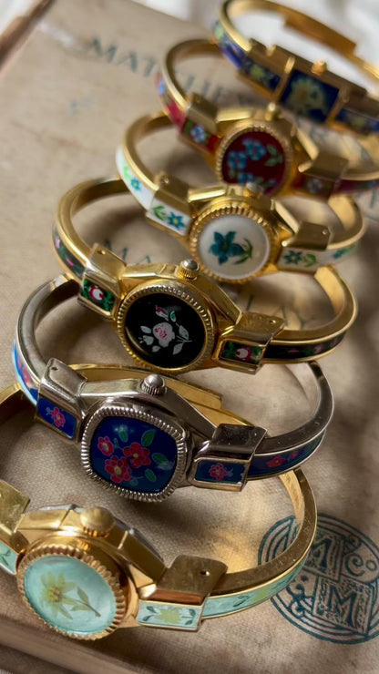 Peekaboo vintage watch collection