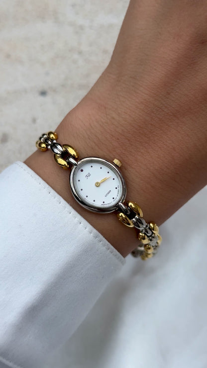 Citizen Fill Vintage Watch 1994 - Oval dial with dainty bracelet