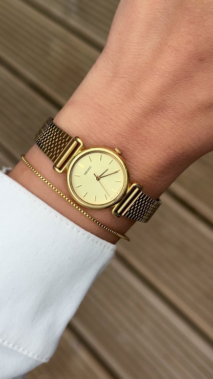 Seiko Mesh Bracelet Vintage Watch 1995 - Champagne Dial