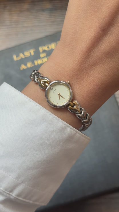 1992 Super Rare Vintage Seiko Tissé Watch - Flower case