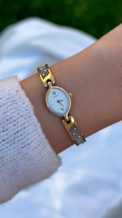 1997 Seiko vintage watch - open bangle