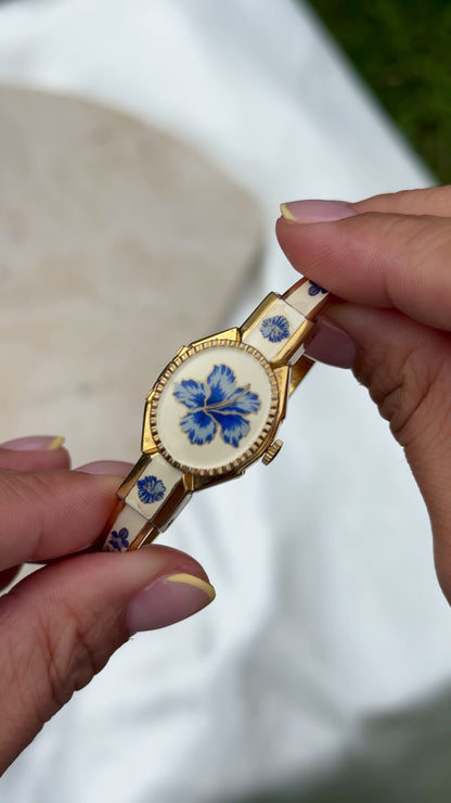 Andre Mouche Peekaboo vintage watch