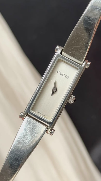 Gucci 1500L vintage watch