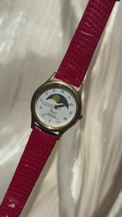 Mademoiselle NONNON - Papas vintage watch with moonphase calendar