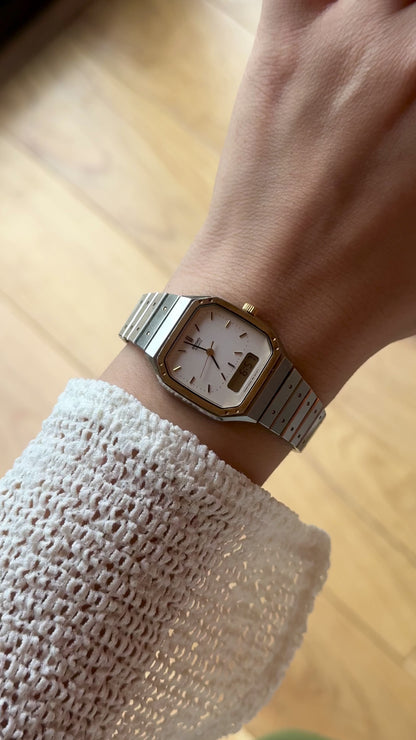 Classic Seiko Dual Time Vintage Watch 1980s