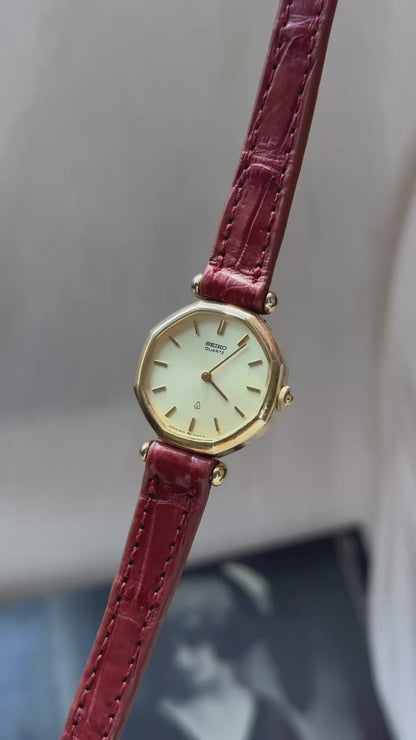 Seiko 1989 vintage watch - gold plated
