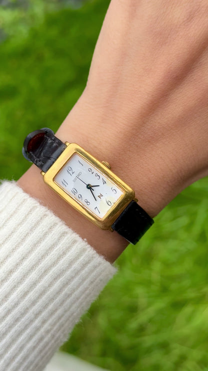 Seiko Vintage Tank Watch 1994